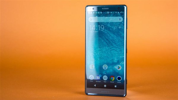 Sony Xperia XZ2 ، في السوق الهندية في 1 أغسطس 74