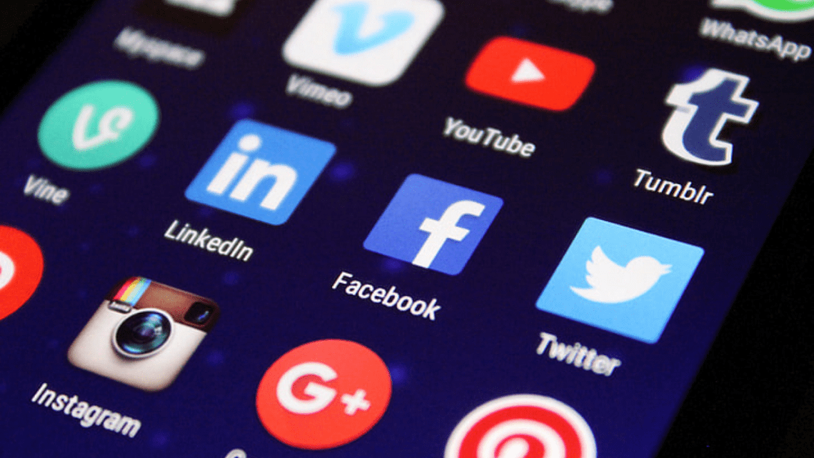 Startups Look For Indian App Store, To Counter Play Store and App Store