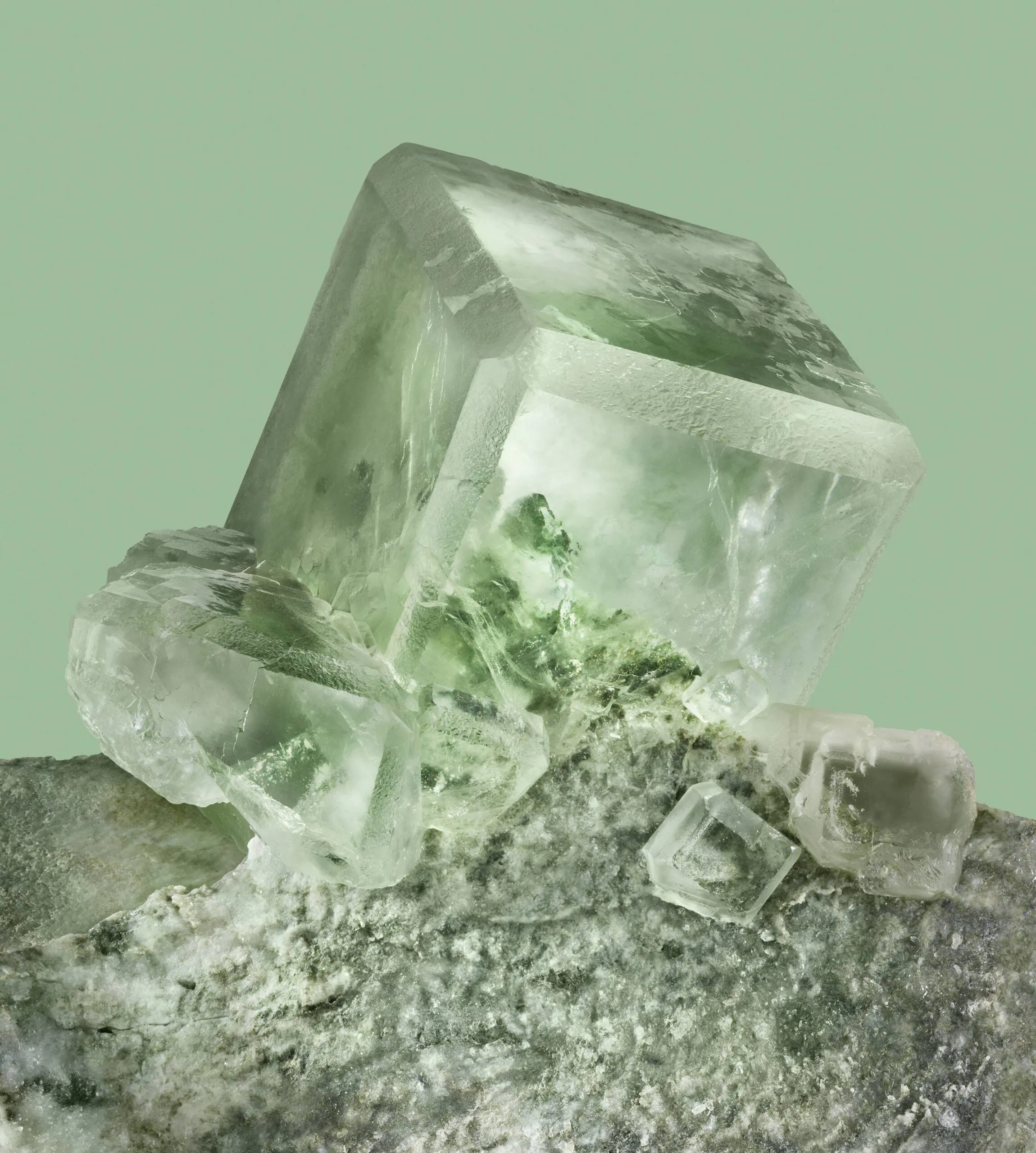 Pixel 8 Pro Wallpapers crystal